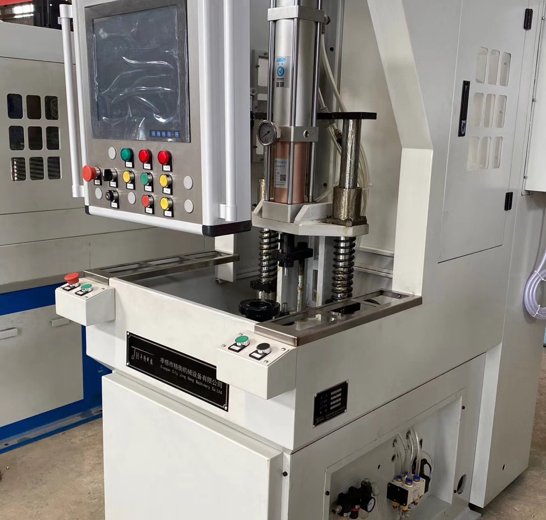 1586306734802574.jpg t015dad6e1ec95d7351.jpg